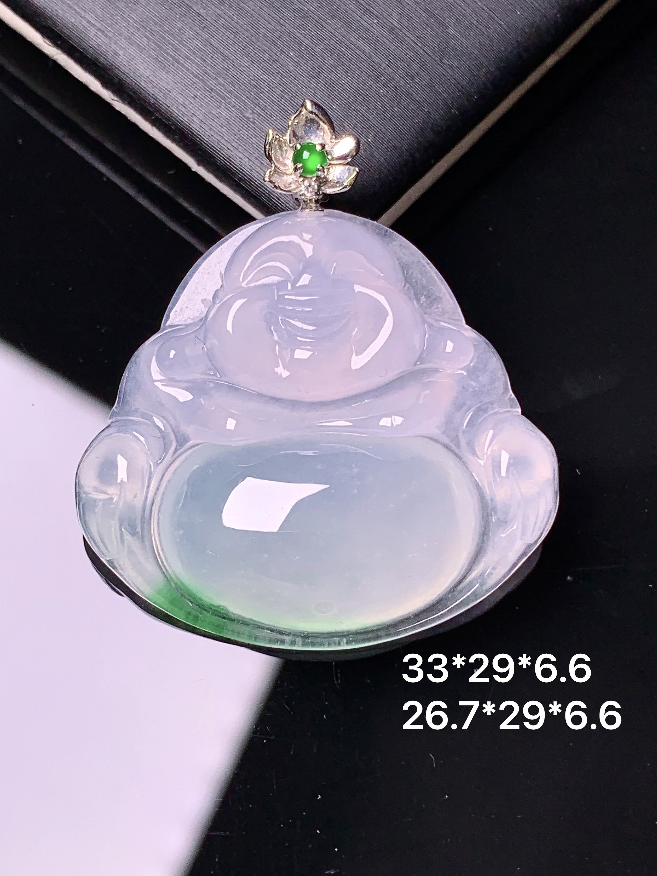 18k金镶嵌冰种佛公吊坠 玉质细腻 色泽艳丽清新 水润亮眼 整体尺寸33*29*6.6c5