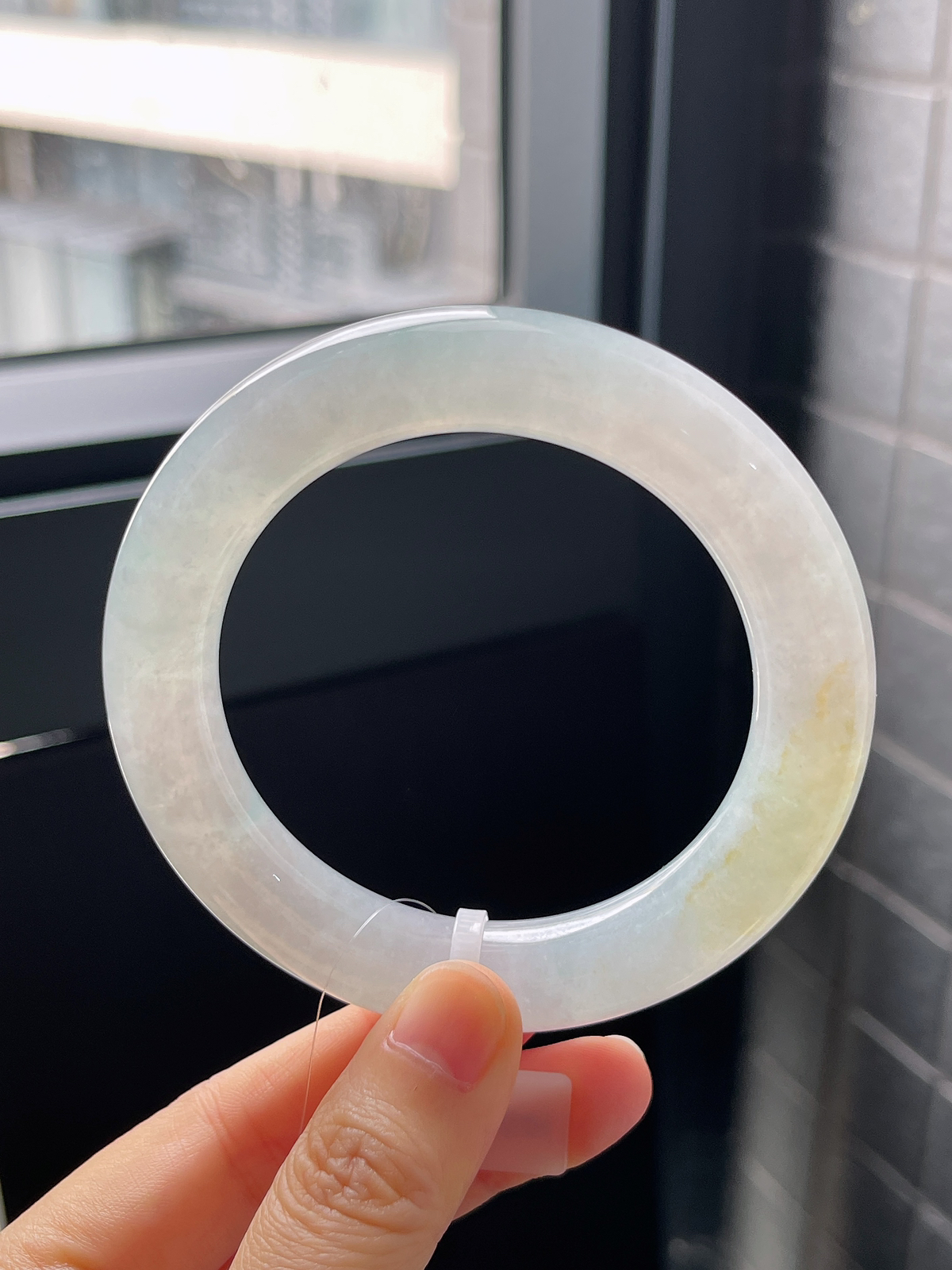 圆镯57圈口，翡翠冰糯种飘黄翡胖圆条手镯