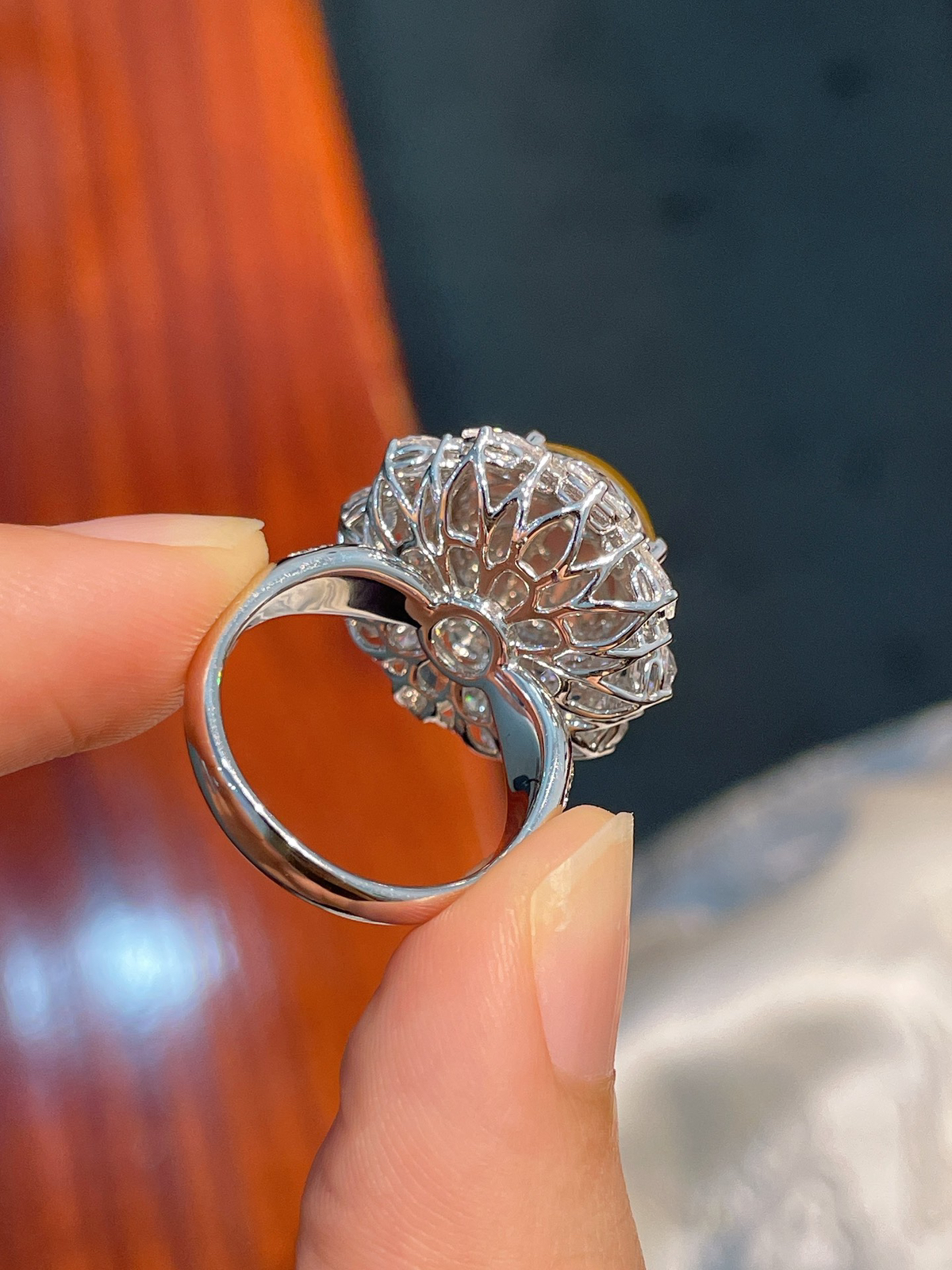 黄翡蛋面戒指 完美 18k金镶嵌