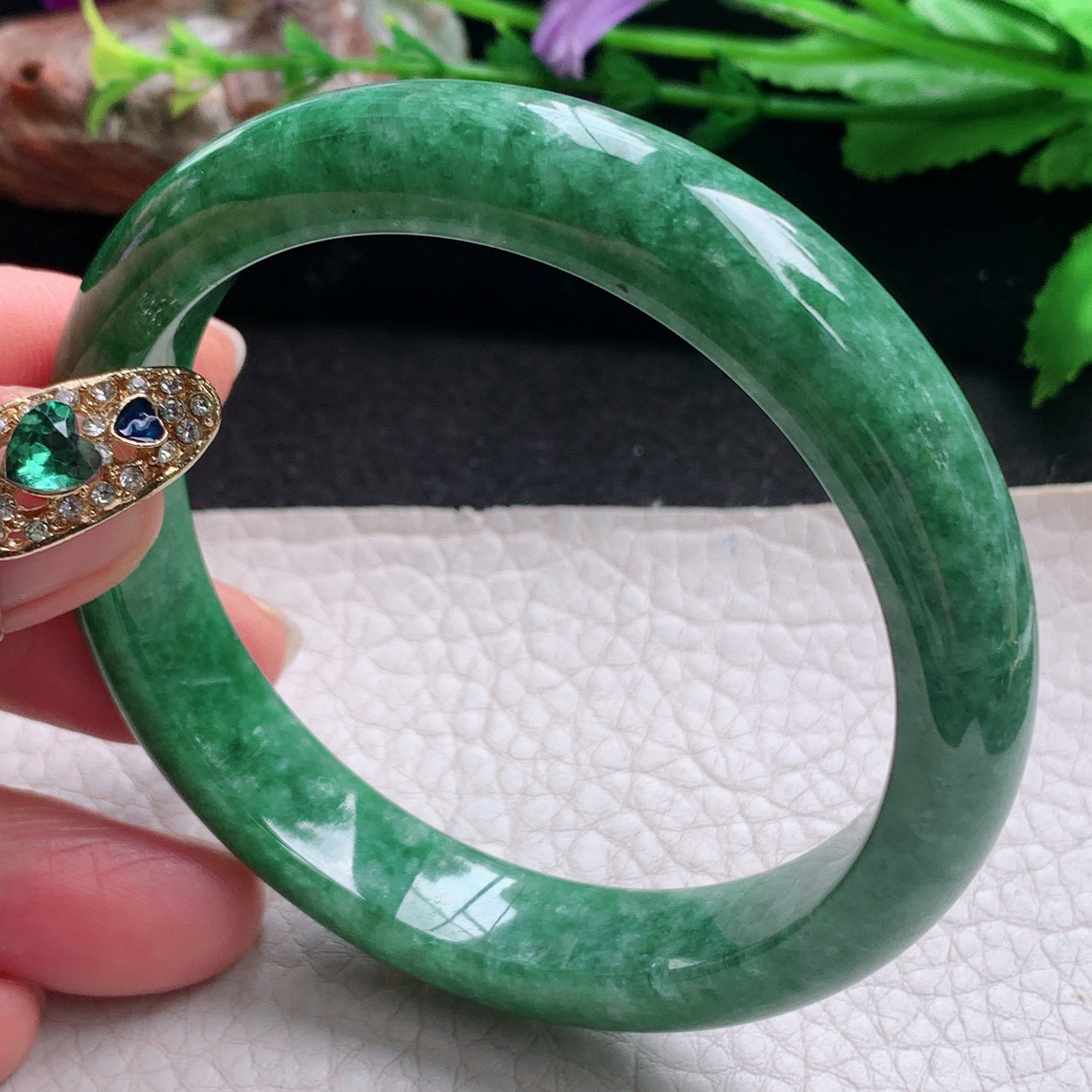 n实拍57*11.6*8平安镯 天然缅甸翡翠a货手镯满绿辣色正圈玉镯子
