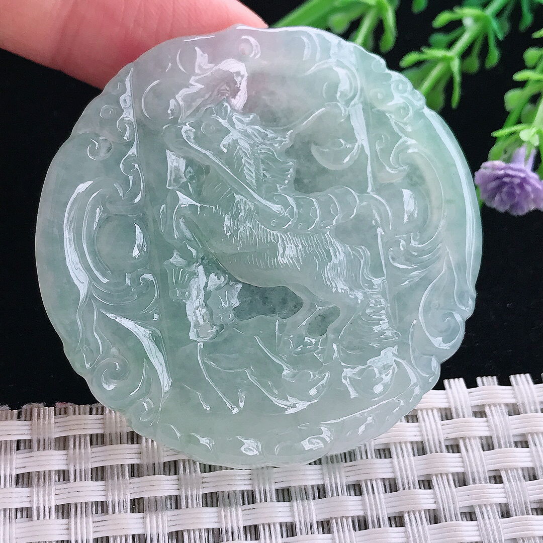 实拍A货翡翠51/51.8/5.8老坑冰透起胶冰晴绿马上有钱生肖马牌吊坠