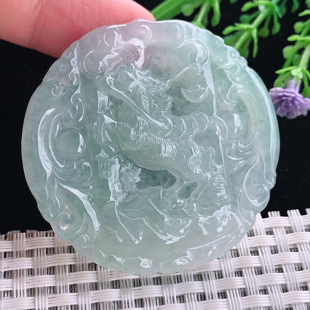 实拍A货翡翠51/51.8/5.8老坑冰透起胶冰晴绿马上有钱生肖马牌吊坠