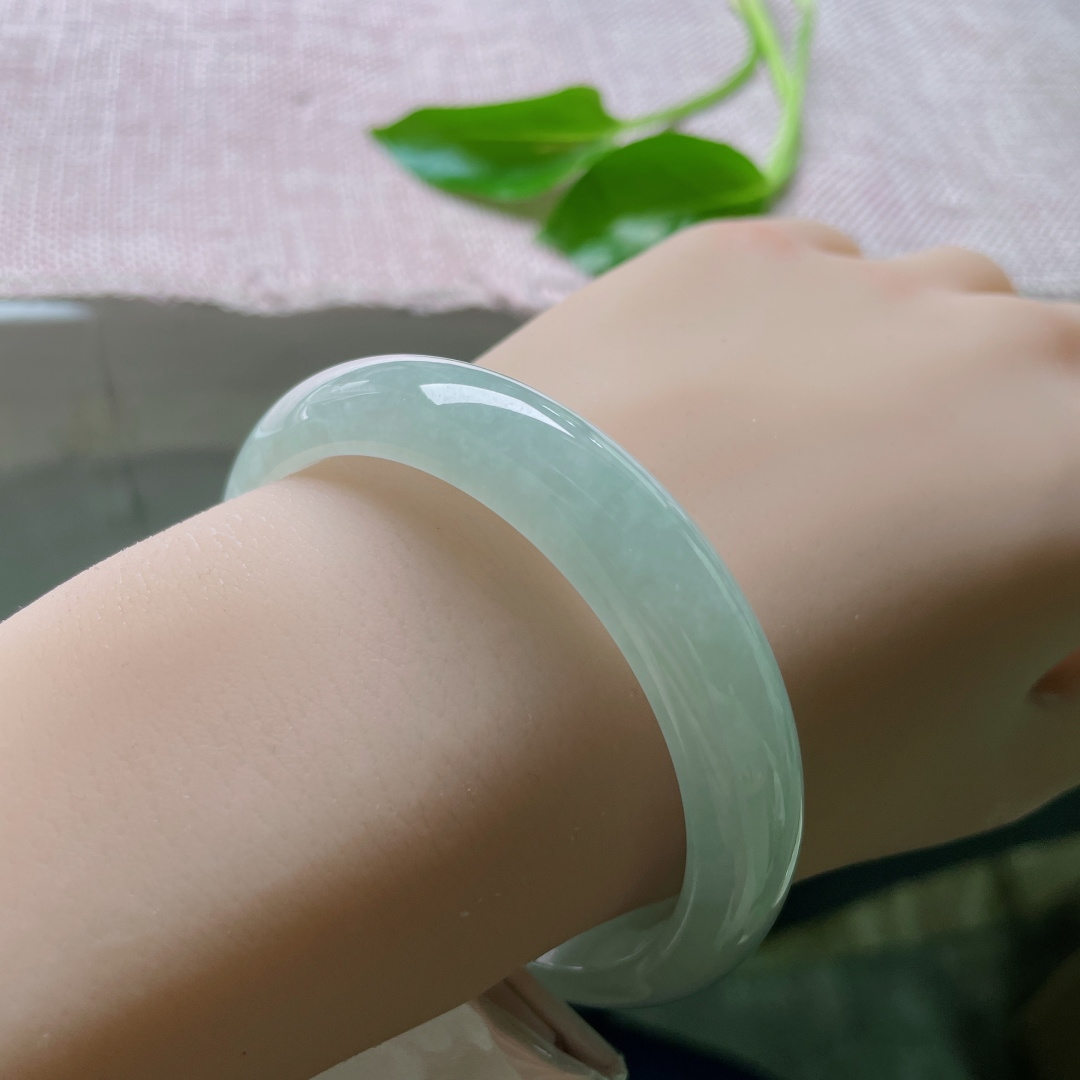 54.5/12/7.2，浅绿底正圈，清润通透，种老，干干净净，淑雅，明媚动人，ss49165a