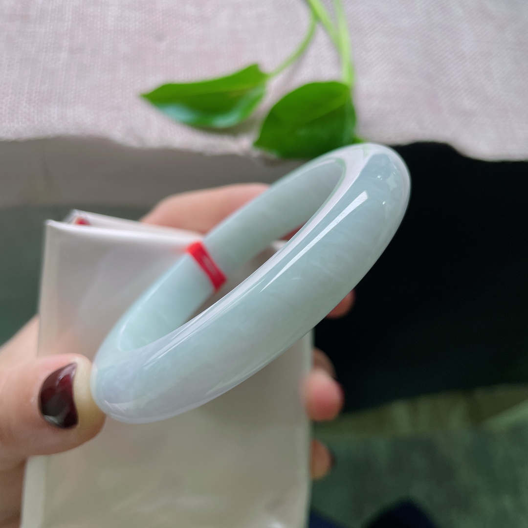 56/11.6/9.7，春彩正圈，肉质细腻干净，水头好，端庄大气，棉线，ss49934a