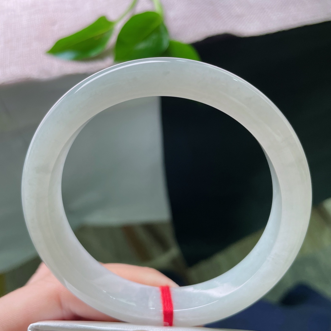 60/11.8/8.7，淡绿底正圈，大圈口，柔润细腻，澄澈明净，种老，。ss49716a