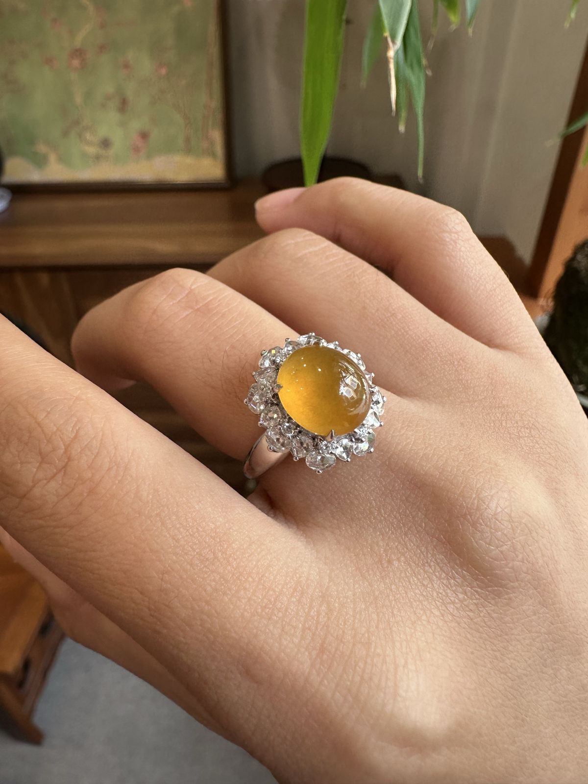 冰黄翡蛋面戒指