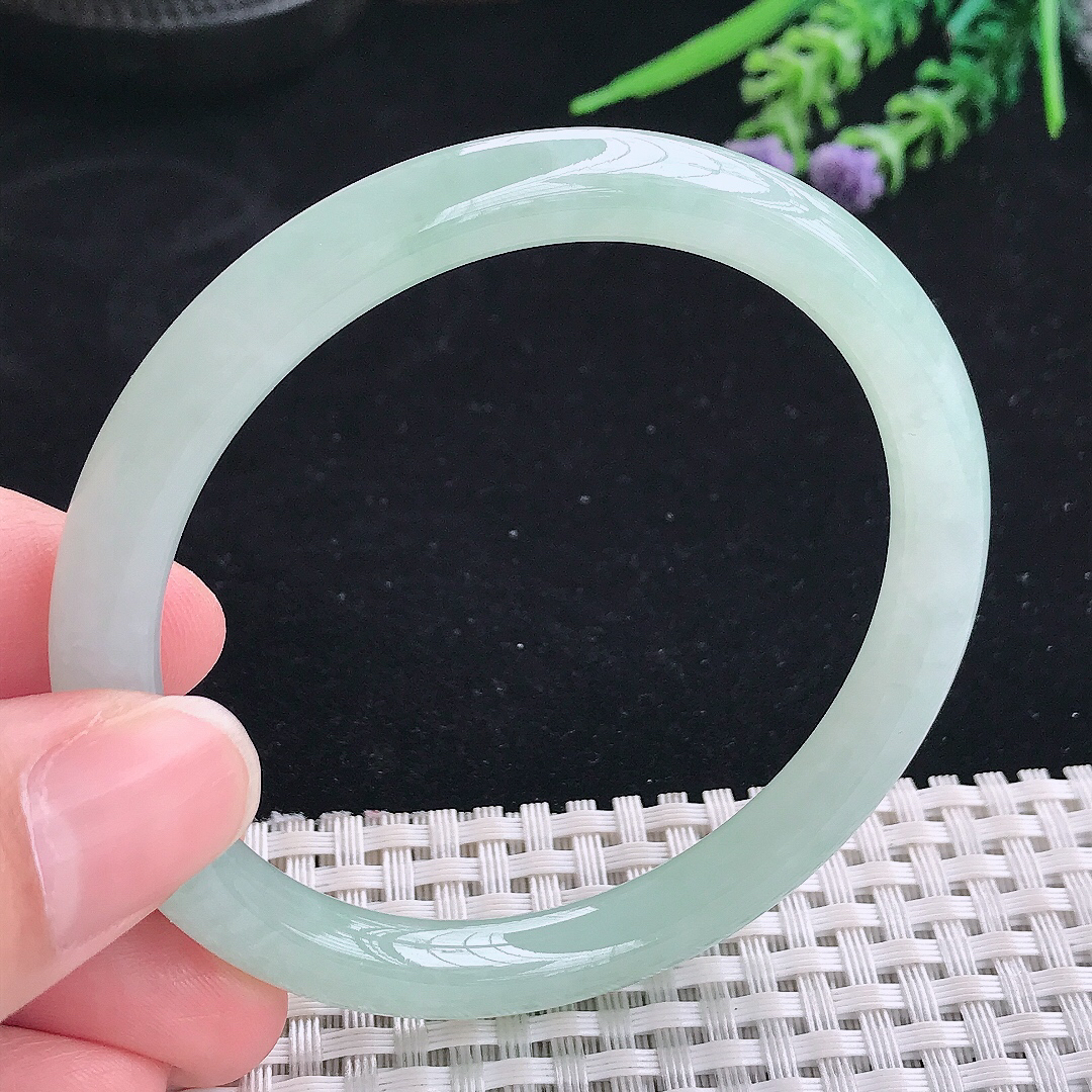 实拍A货翡翠57/7.7/7.5老坑冰润冰晴圆条手镯叮当镯平安镯美人镯