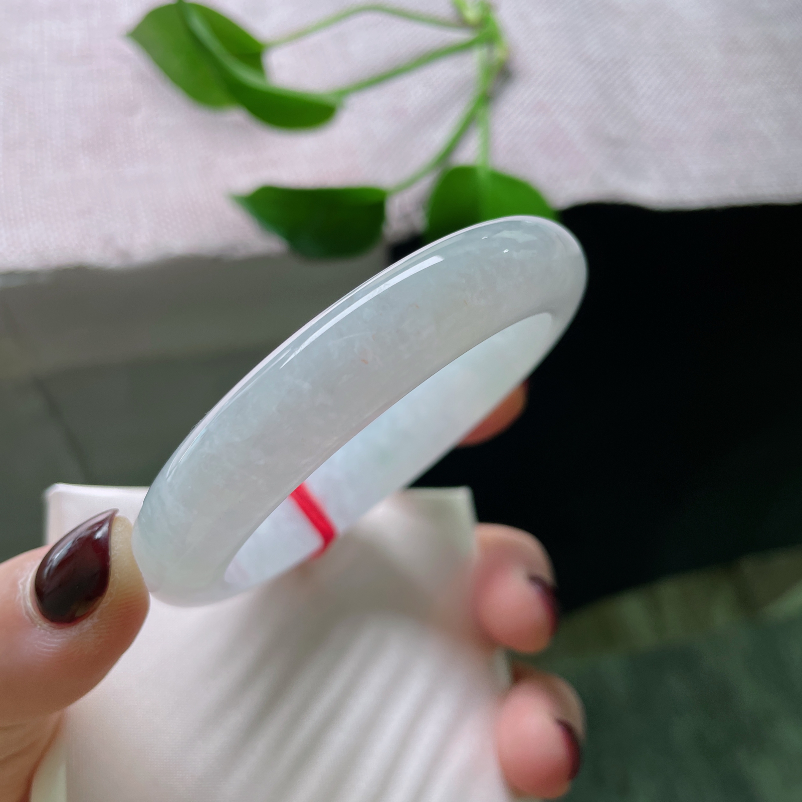 54.4/12/8.6紫罗兰正圈，水润细腻，甜美，优雅永不过时，皮纹，ss50073a