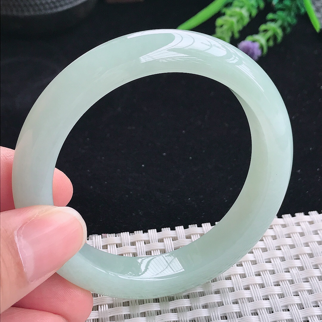 实拍A货翡翠54.5/11.6/9老坑冰润起胶冰晴绿手镯宽边玉镯平安镯美人镯