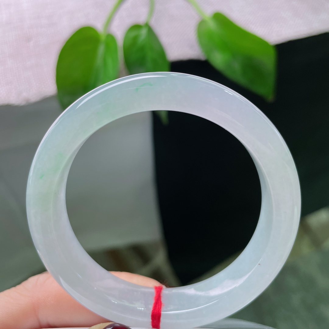 52/11.9/8.4春彩正圈，冰润细腻，紫是海棠未醒的梦，绿是柳梢初探的风。，ss49477a