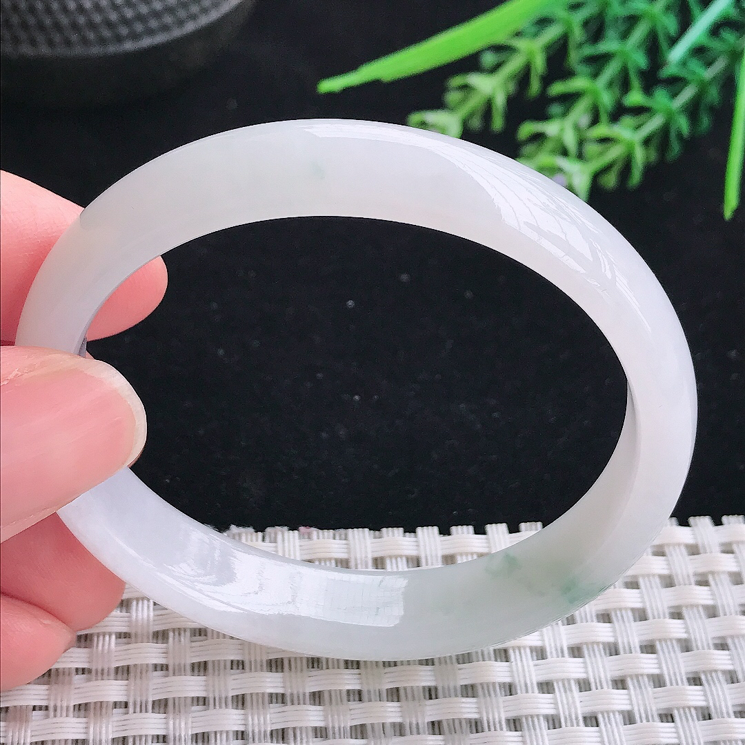 实拍A货翡翠54/49/11.5/6.3老坑冰润飘花贵妃手镯宽边玉镯平安镯美人镯