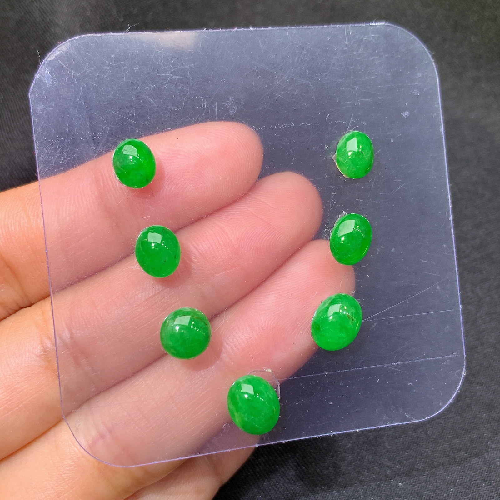 阳绿蛋面一手，镶嵌佳品，冰润色阳，种水足，Jm 尺寸7.3*6*3.5