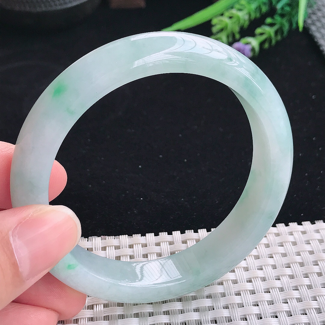 实拍A货翡翠58/12.8/8.5老坑冰润起胶飘阳绿手镯宽边玉镯平安镯美人镯