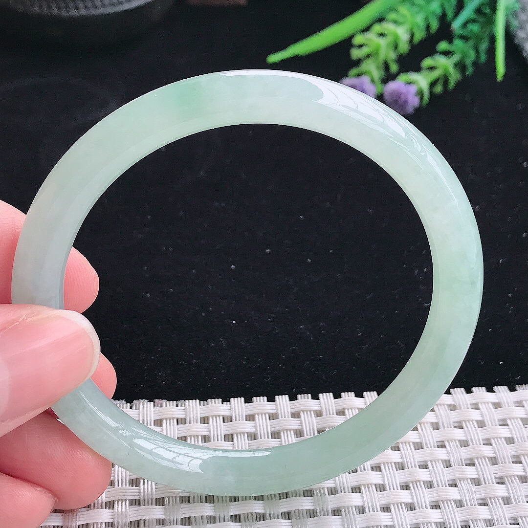 实拍A货翡翠57/7.7/7.5老坑冰润冰晴圆条手镯叮当镯平安镯美人镯