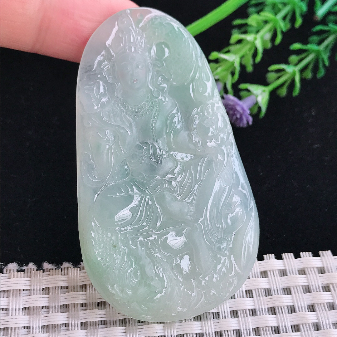 实拍A货翡翠66/40/5.5老坑冰胶水灵冰晴渡母菩萨吊坠翡翠玉牌挂件
