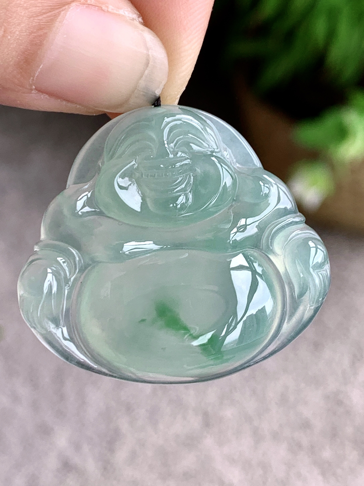 【裸石】高冰佛公飘花佛公吊坠
【说明】缅料 性价比高  
【尺寸】34.6-31.4-6.