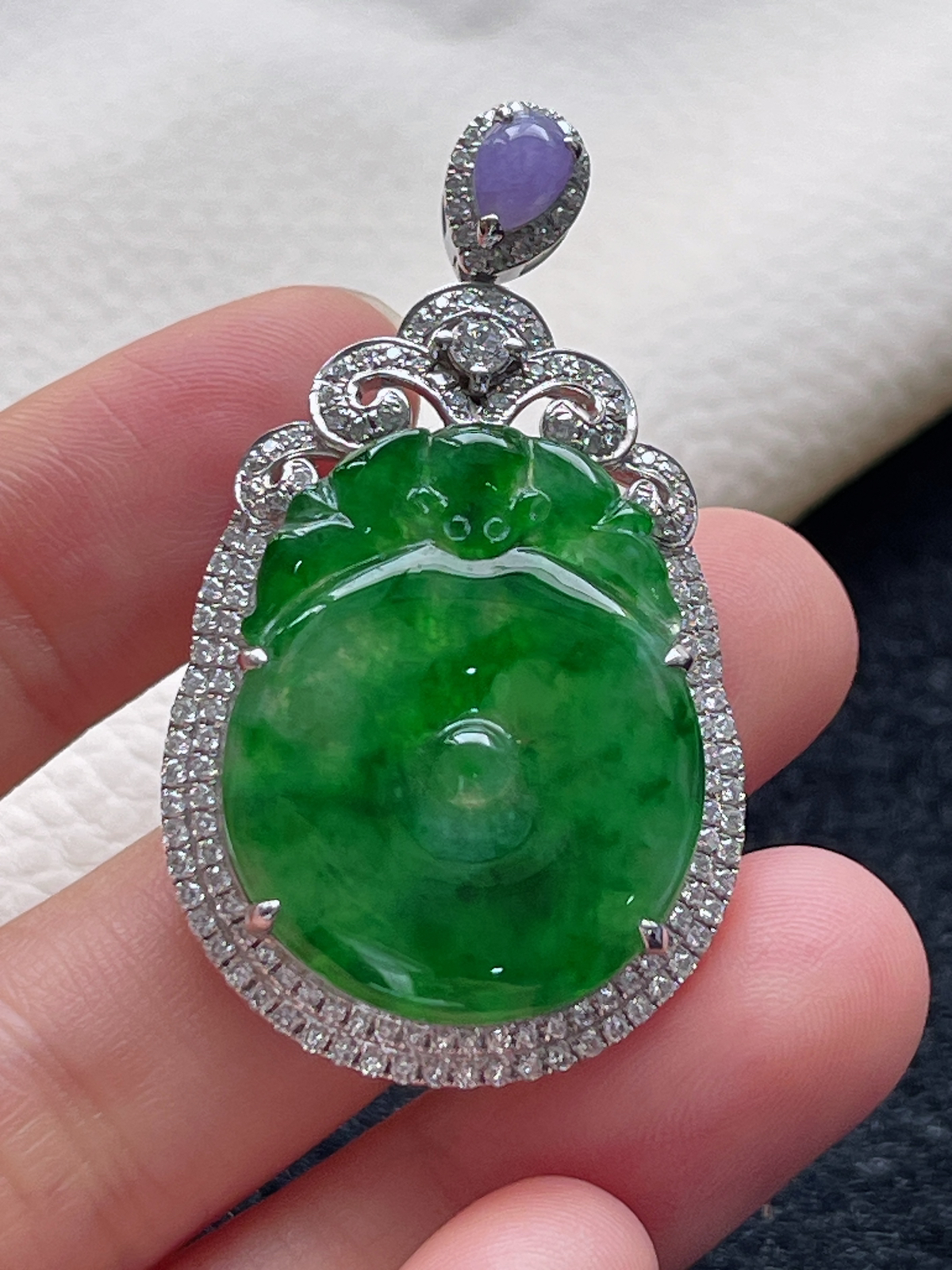 18k金翡翠冰糯种绿色福贝挂件