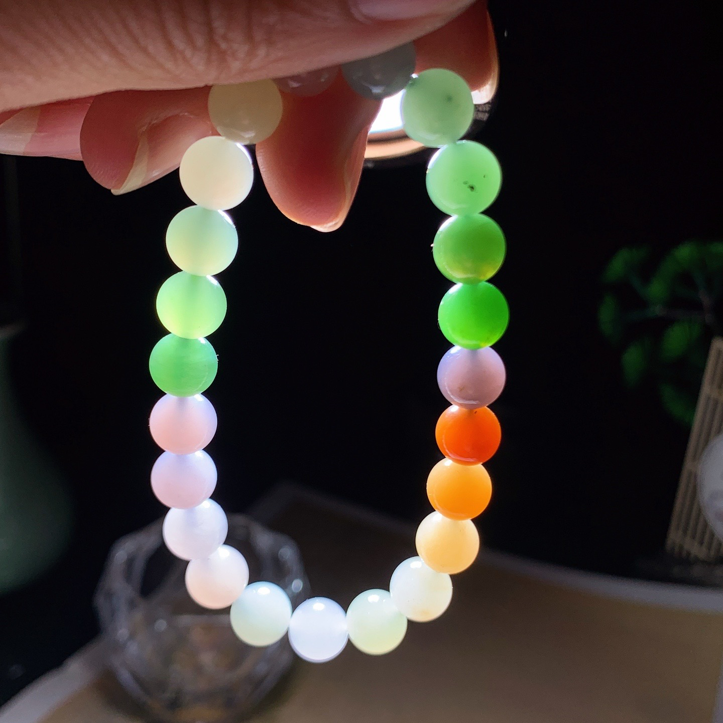 新疆和田玉多宝圆珠手串 单颗尺寸8！玉质细腻油润 底色纯净 脂粉好，品质好。lt260407