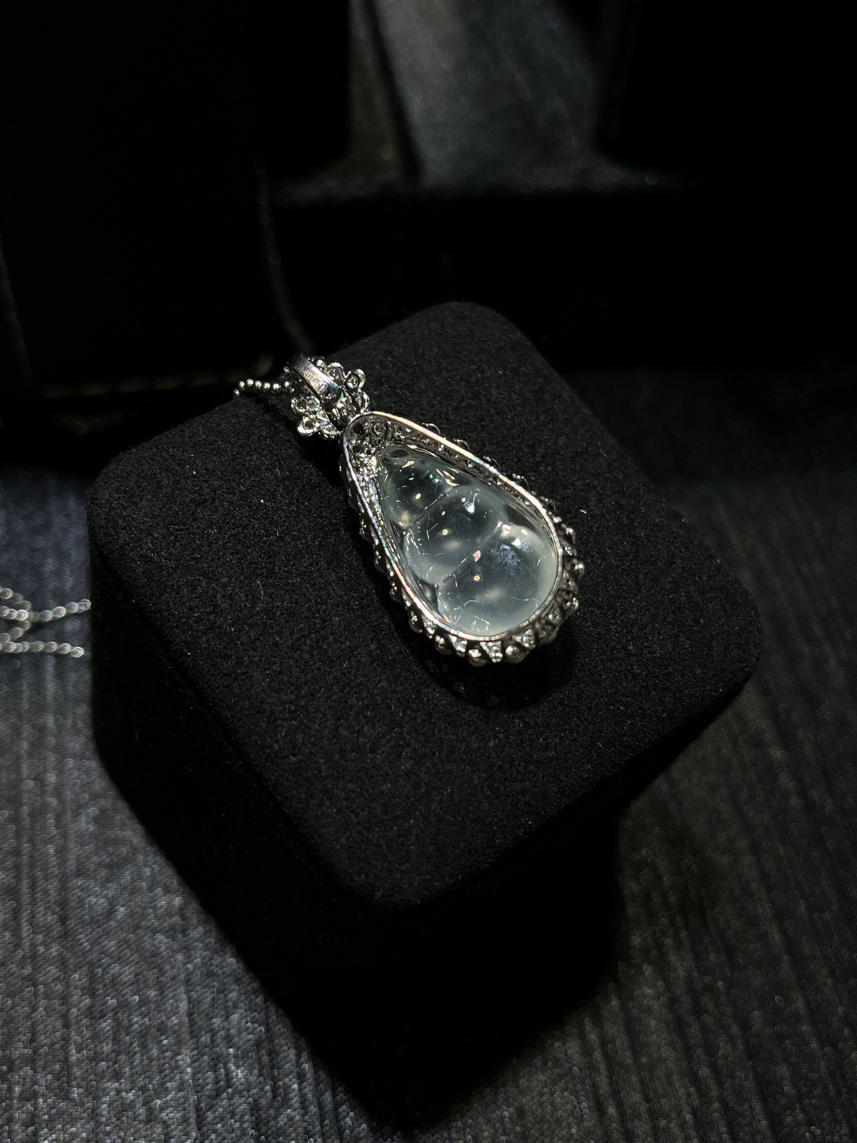 高冰雪花棉福豆……
-

尺寸看图一
18k金镶嵌