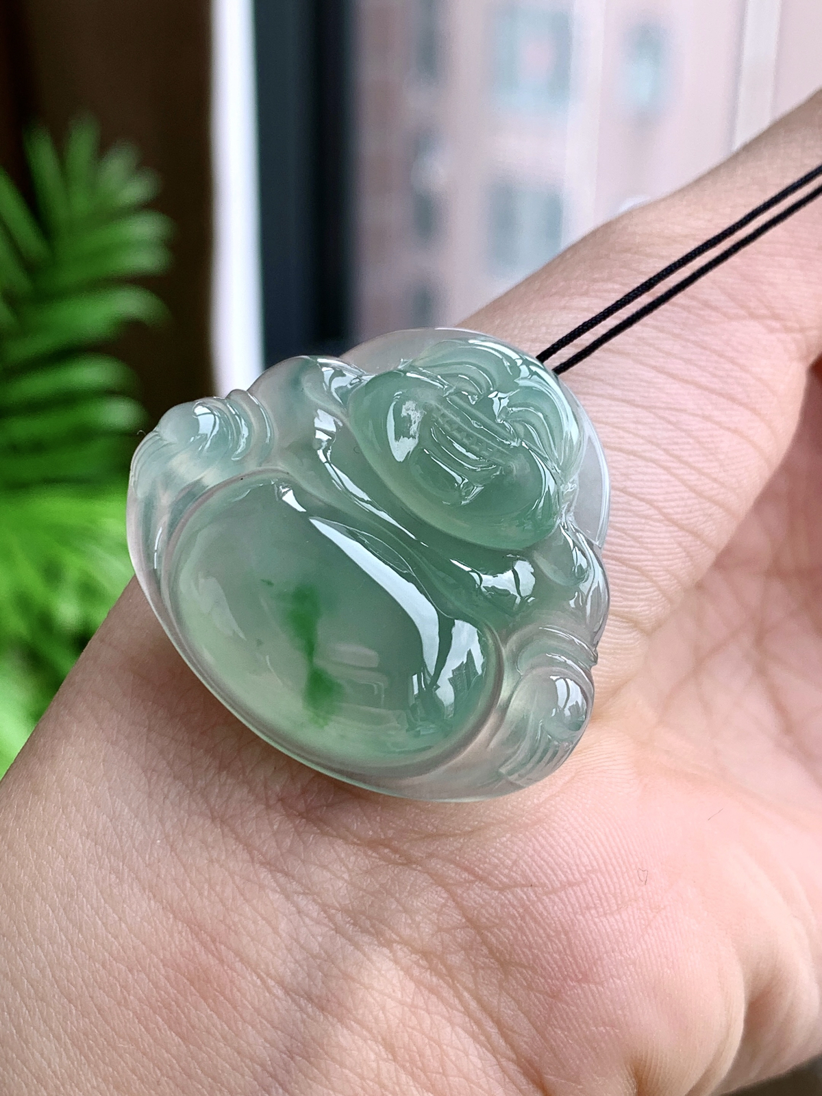 【裸石】高冰佛公飘花佛公吊坠
【说明】缅料 性价比高  
【尺寸】34.6-31.4-6.