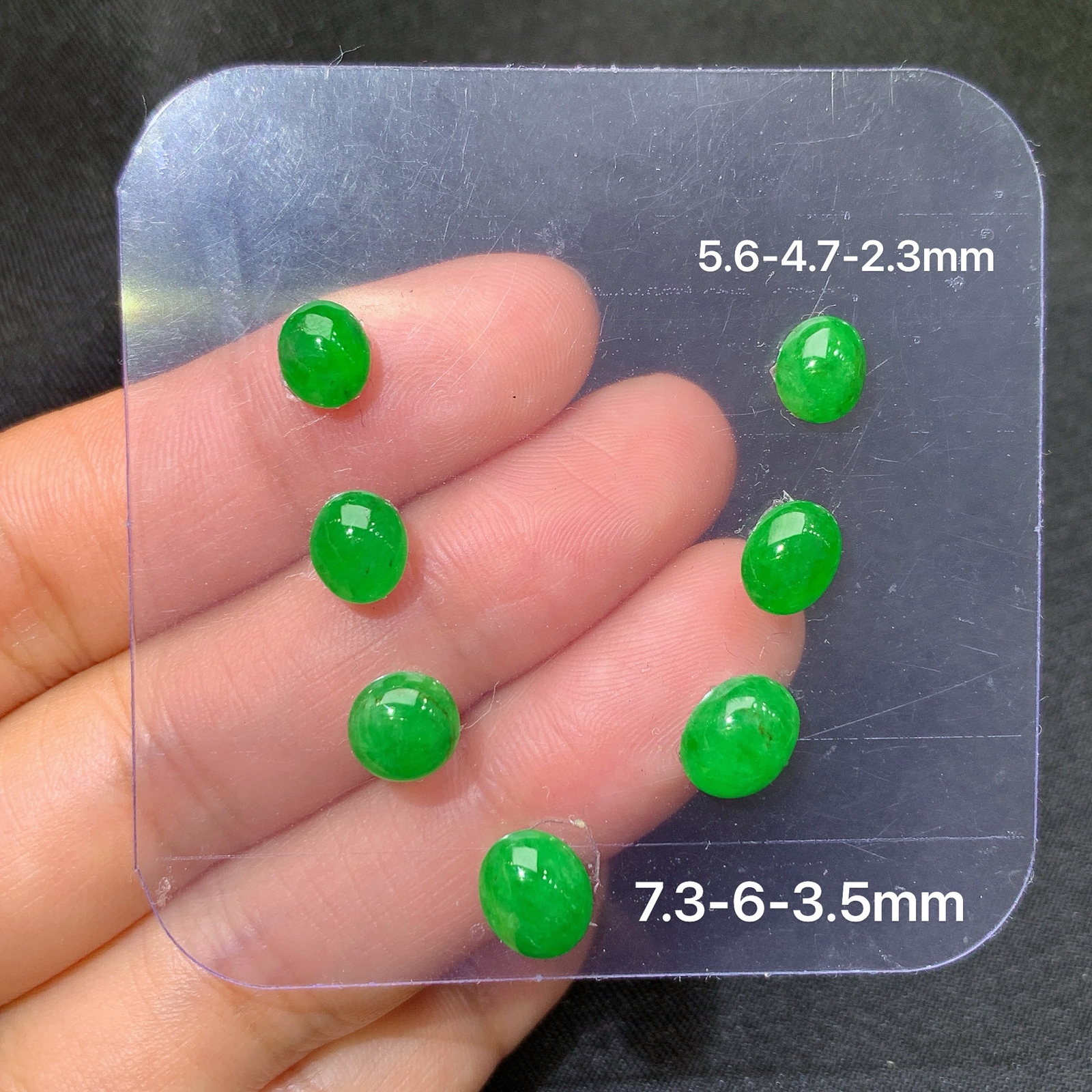 阳绿蛋面一手，镶嵌佳品，冰润色阳，种水足，Jm 尺寸7.3*6*3.5