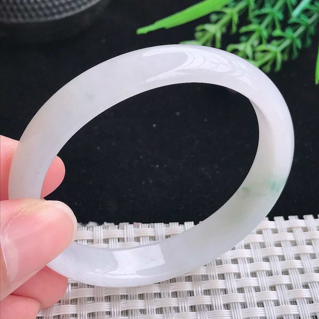 实拍A货翡翠54/49/11.5/6.3老坑冰润飘花贵妃手镯宽边玉镯平安镯美人镯