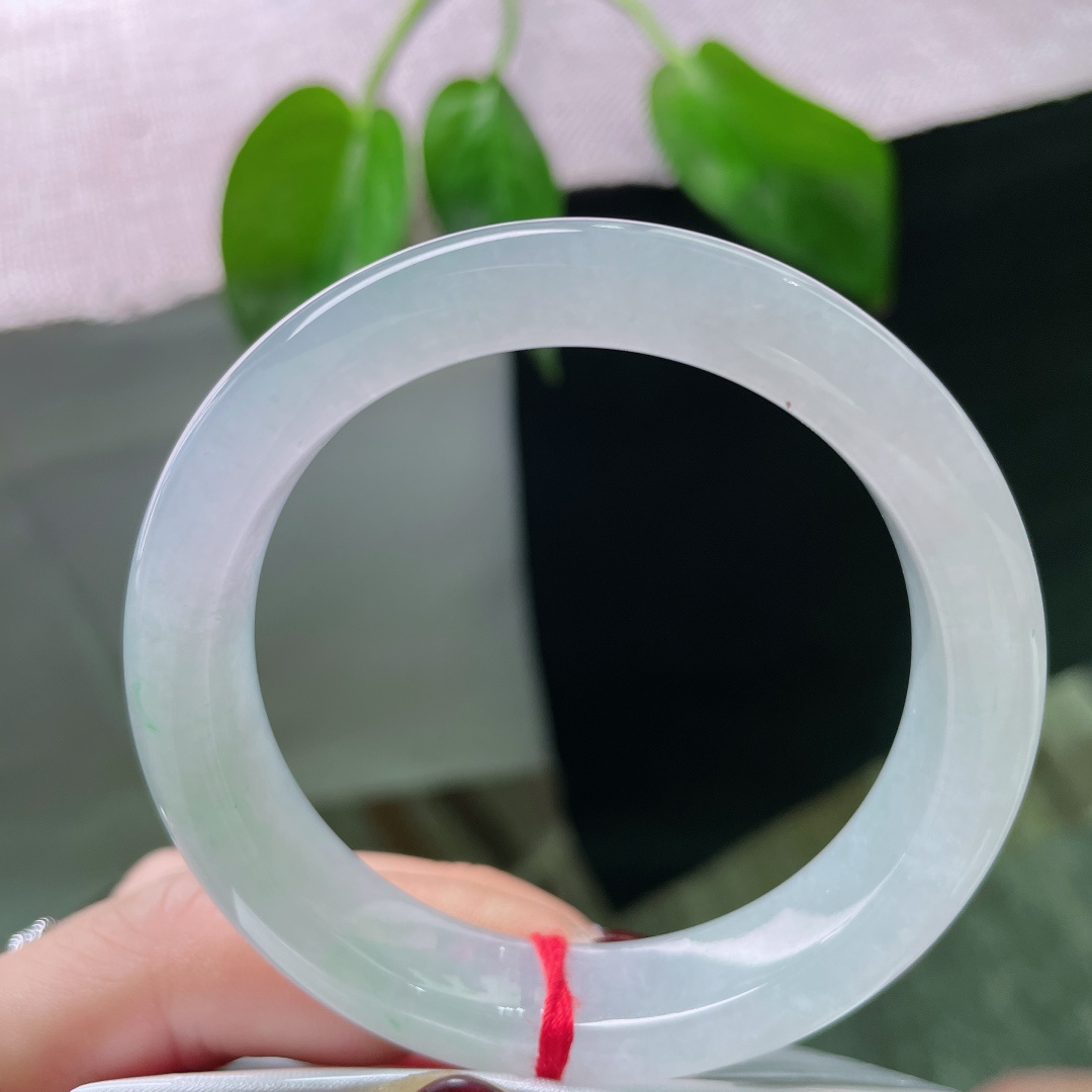 52/11.9/8.4春彩正圈，冰润细腻，紫是海棠未醒的梦，绿是柳梢初探的风。，ss49477a