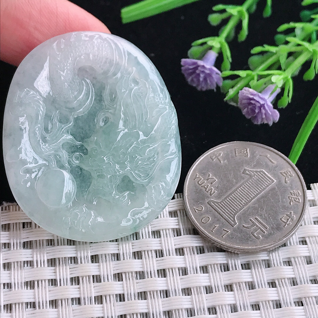 实拍A货翡翠42/34.8/4.6老坑冰润起胶龙牌吊坠翡翠玉牌挂件