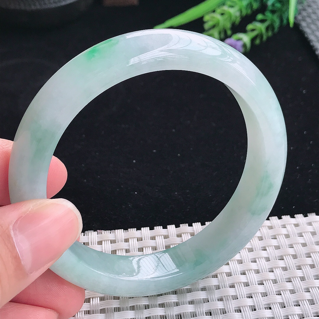 实拍A货翡翠58/12.8/8.5老坑冰润起胶飘阳绿手镯宽边玉镯平安镯美人镯