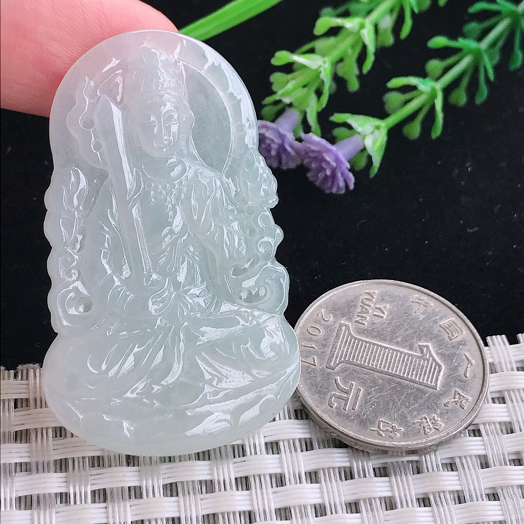 实拍A货翡翠49.3/30.3/5.3老坑冰透起胶观音菩萨吊坠翡翠虚空藏菩萨挂件