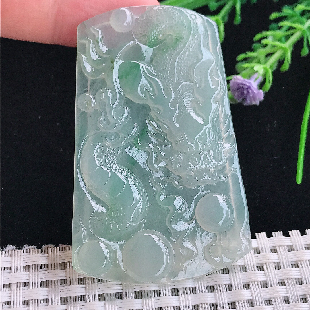 实拍A货翡翠63.9/41.6/5老坑冰胶果冻冰晴绿龙牌吊坠翡翠玉牌挂件