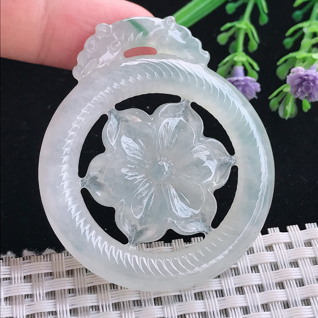 实拍A货翡翠55.5/48/5.8老坑冰种起胶花开富贵吊坠翡翠玉牌挂件