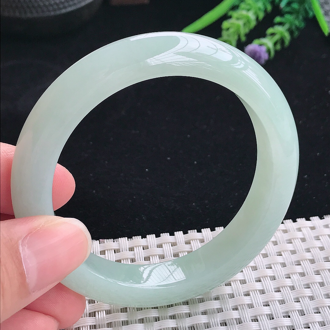 实拍A货翡翠54.5/11.6/9老坑冰润起胶冰晴绿手镯宽边玉镯平安镯美人镯