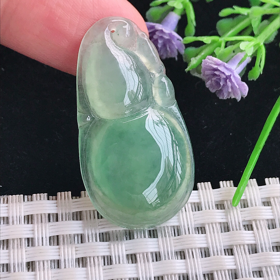 实拍A货翡翠36.3/19.6/5.2老坑冰种起胶满绿葫芦吊坠翡翠玉牌挂件