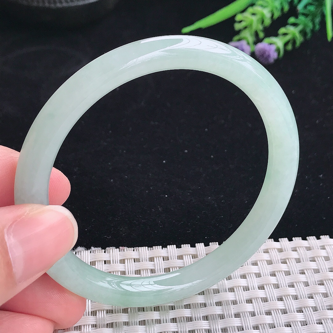 实拍A货翡翠57/7.7/7.5老坑冰润冰晴圆条手镯叮当镯平安镯美人镯