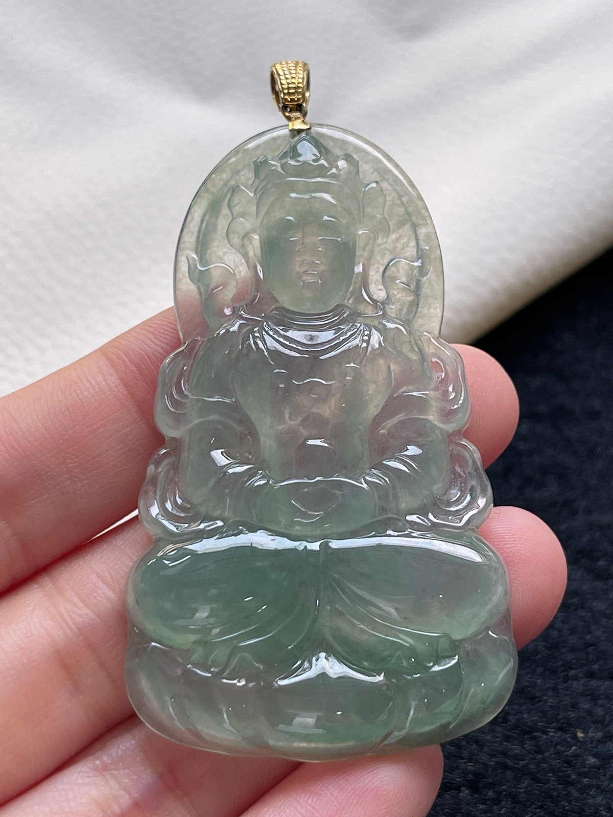 18k金 翡翠冰糯种浅绿色吊坠