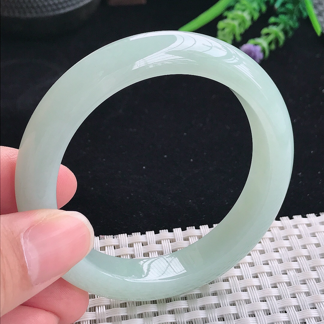 实拍A货翡翠54.5/11.6/9老坑冰润起胶冰晴绿手镯宽边玉镯平安镯美人镯