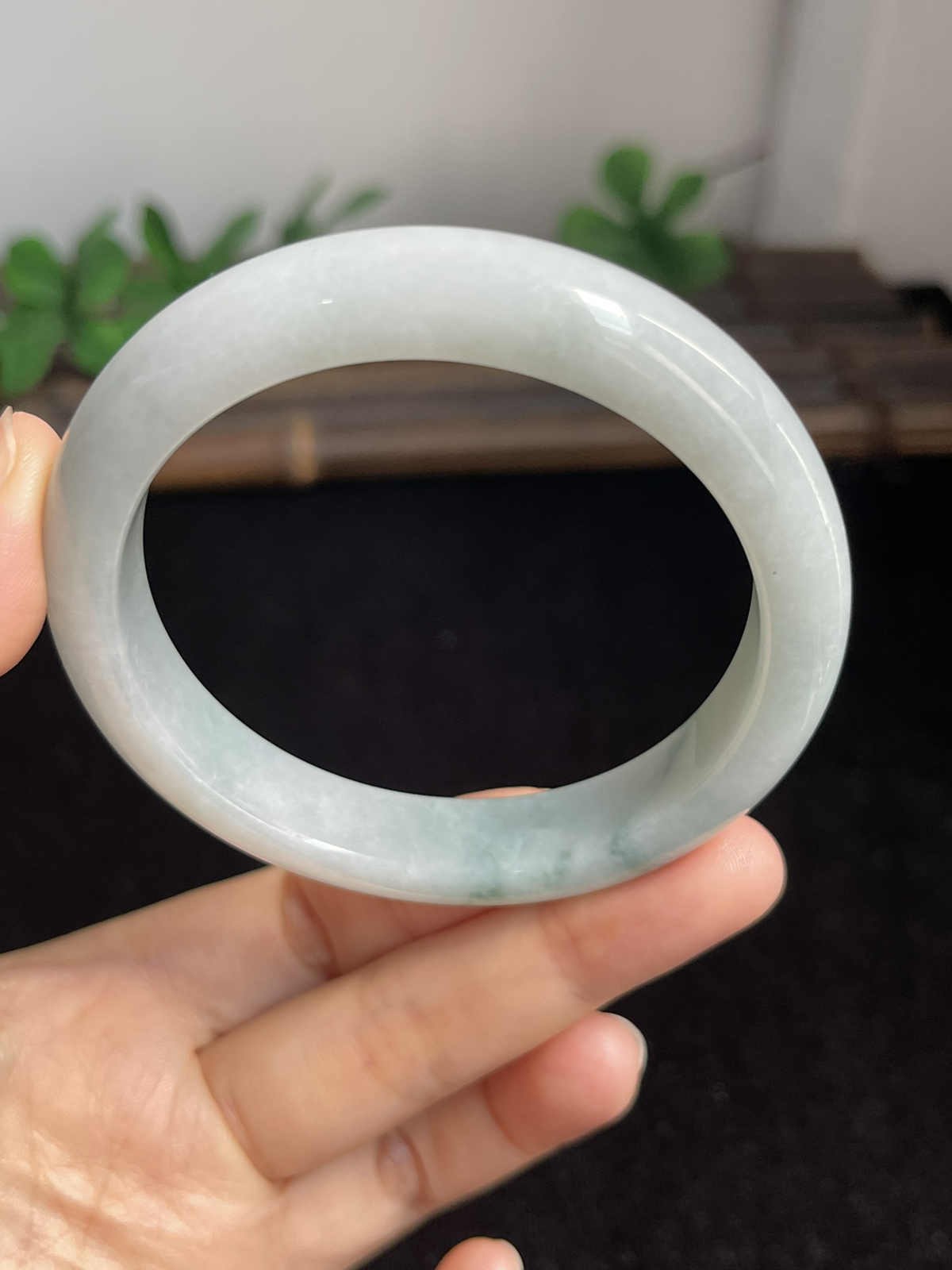 正圈56.7圈口，翡翠手镯