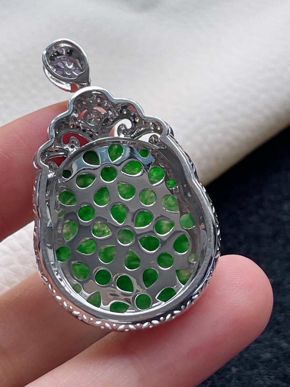 18k金翡翠冰糯种绿色福贝挂件