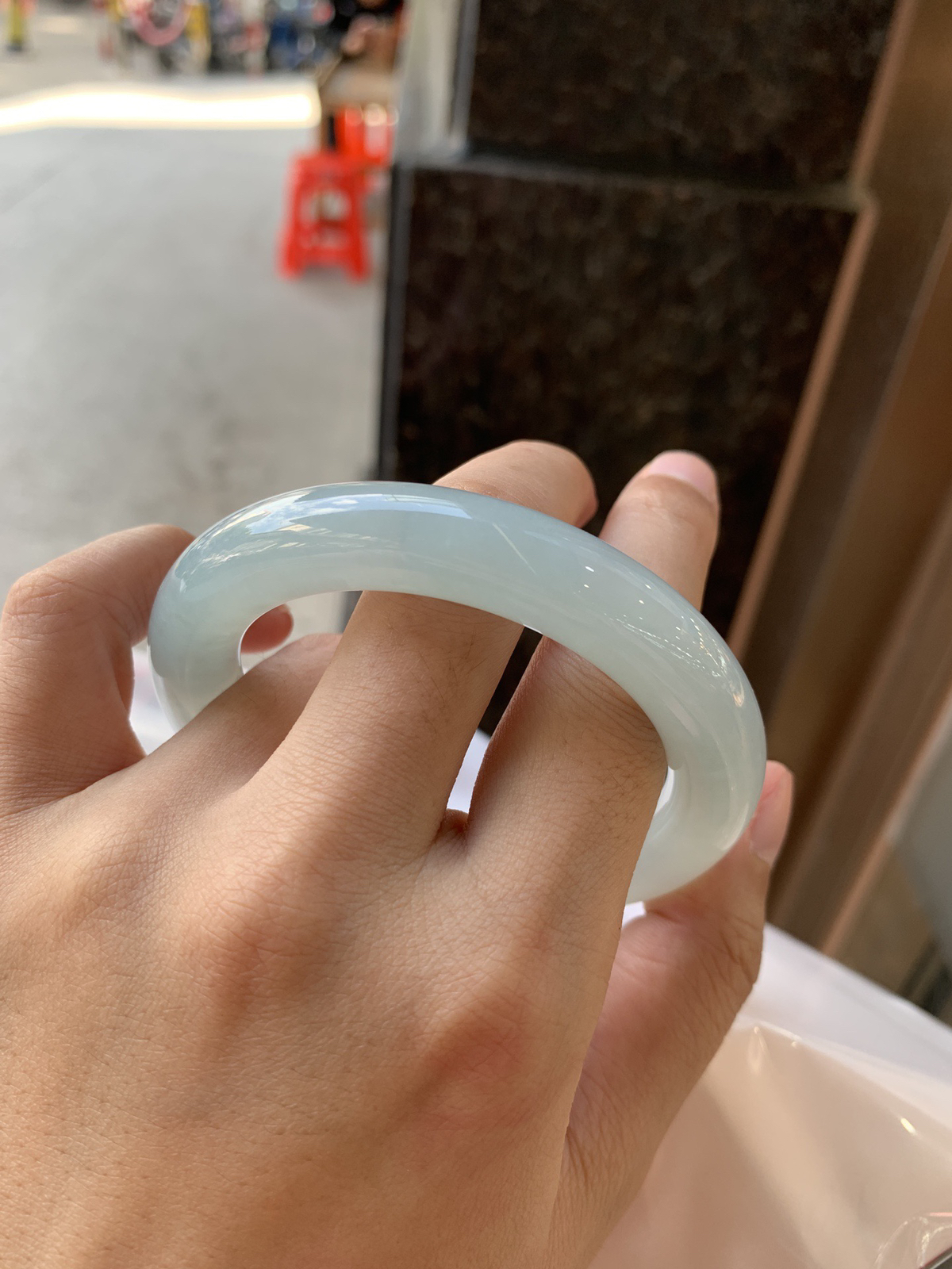 晴底圆条
55.8-11.1-11.3