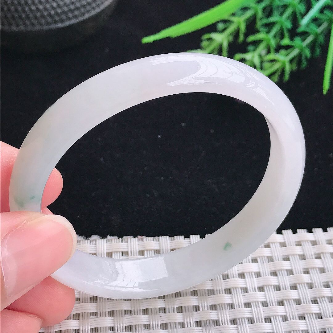 实拍A货翡翠54/49/11.5/6.3老坑冰润飘花贵妃手镯宽边玉镯平安镯美人镯