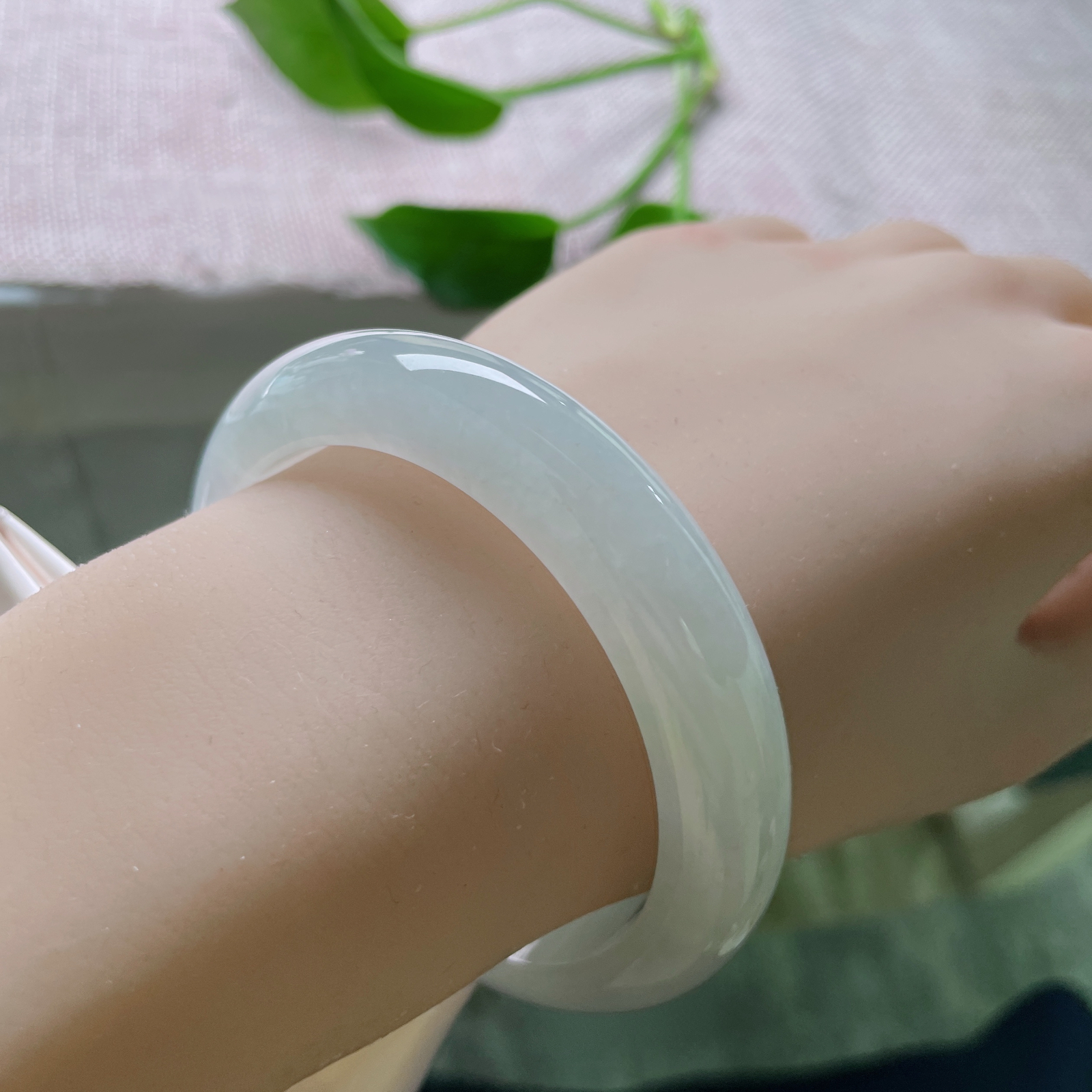 54.4/12/8.6紫罗兰正圈，水润细腻，甜美，优雅永不过时，皮纹，ss50073a