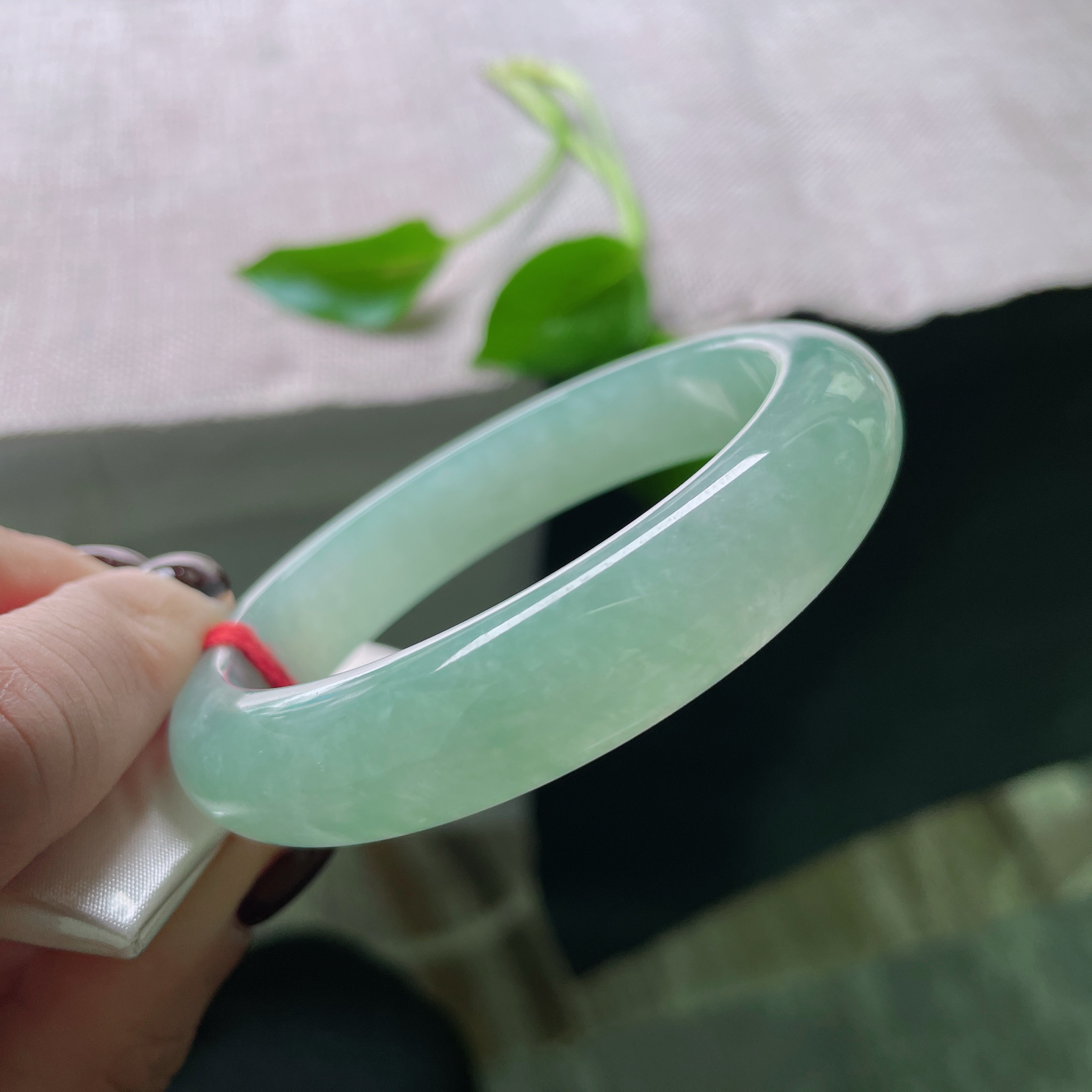 57.5/12.9/8.5，葡萄肉正圈，水头好，种老，色彩鲜活，明媚，动人心弦..