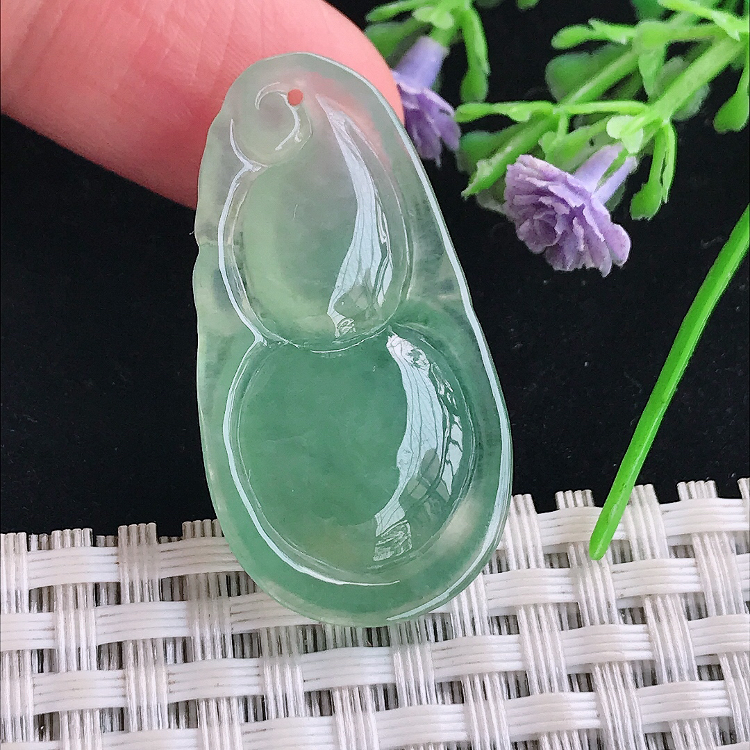 实拍A货翡翠36.3/19.6/5.2老坑冰种起胶满绿葫芦吊坠翡翠玉牌挂件