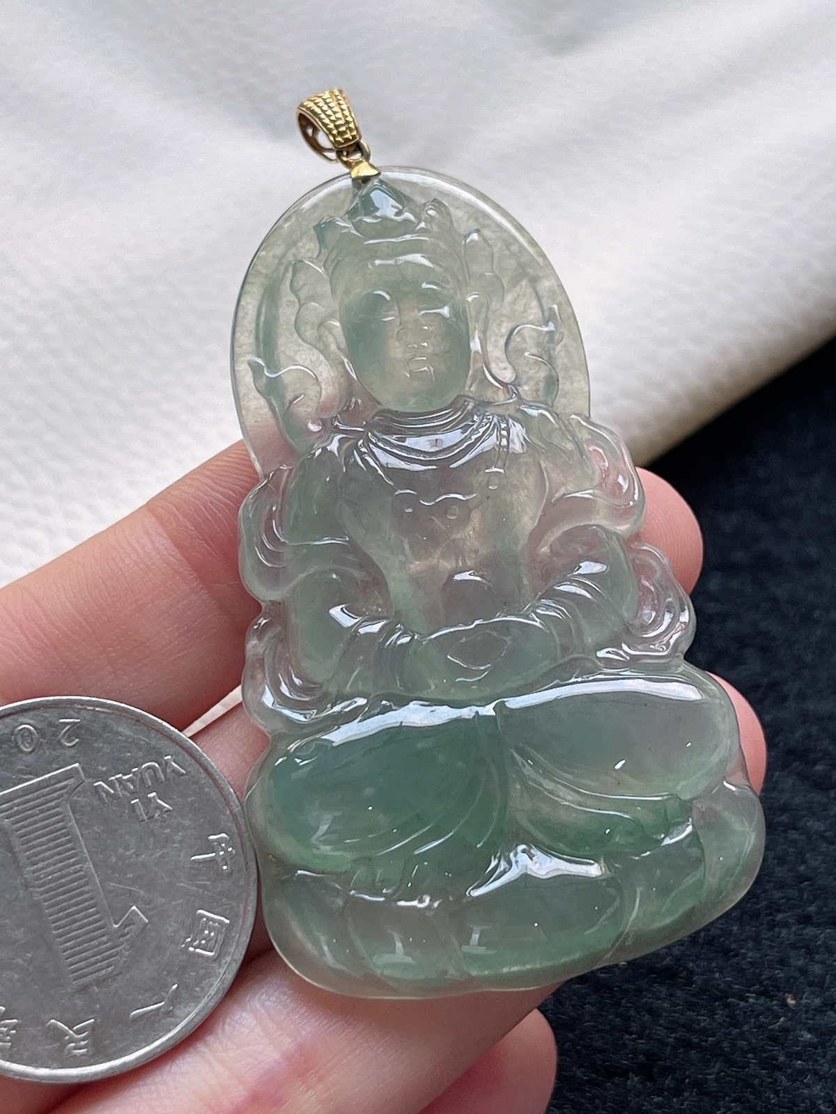 18k金 翡翠冰糯种浅绿色吊坠