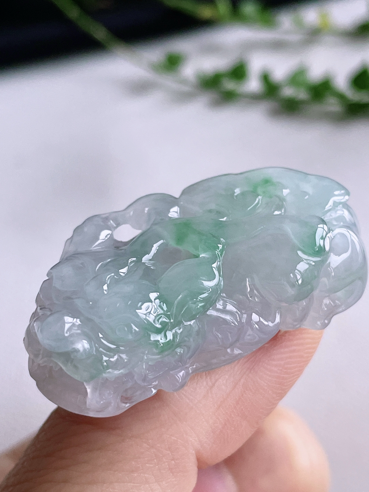 【裸石】冰飘花貔貅吊坠
【说明】缅料 性价比高  
【尺寸】 42.6-22.2-13.4.