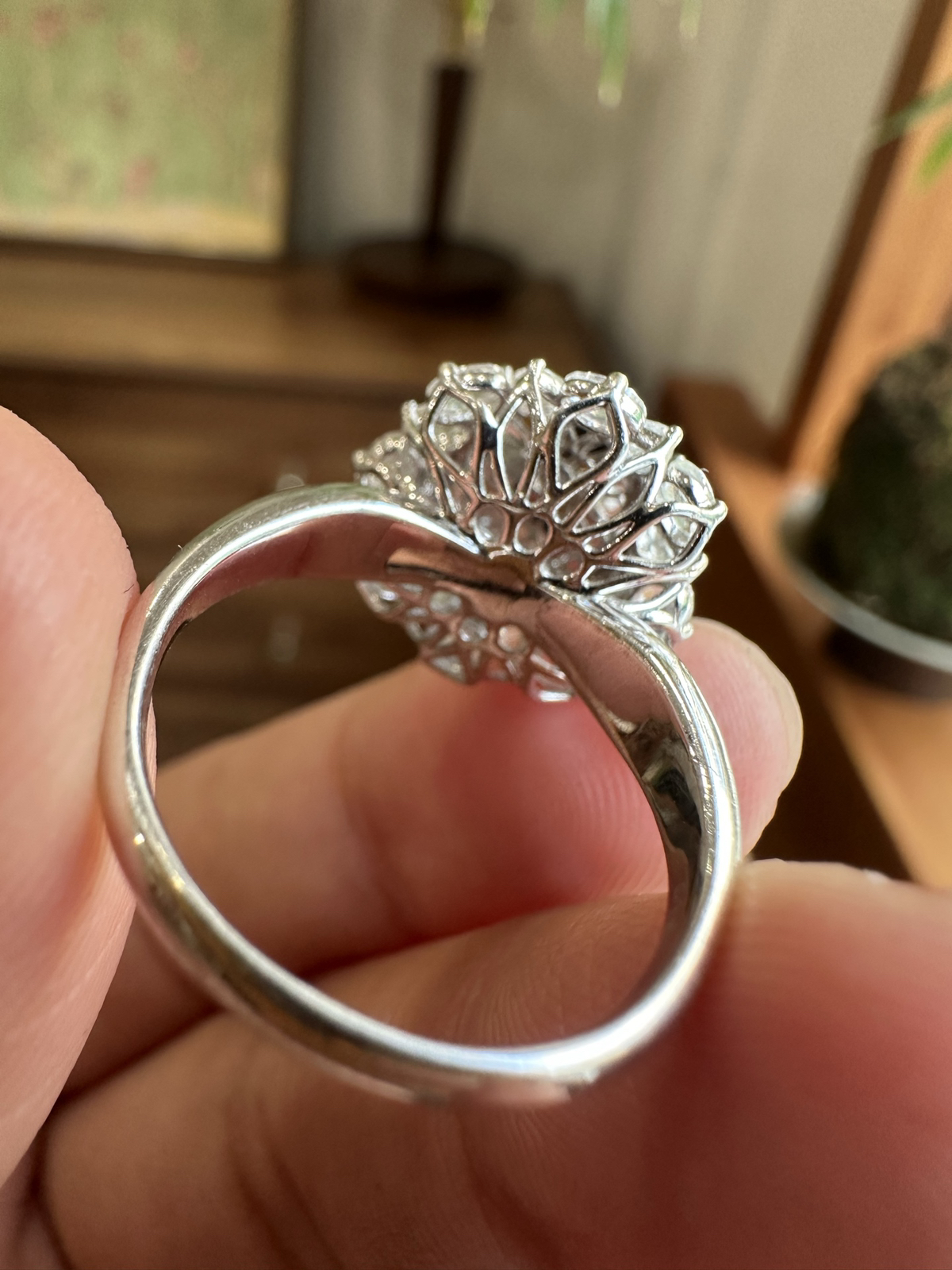 冰黄翡蛋面戒指