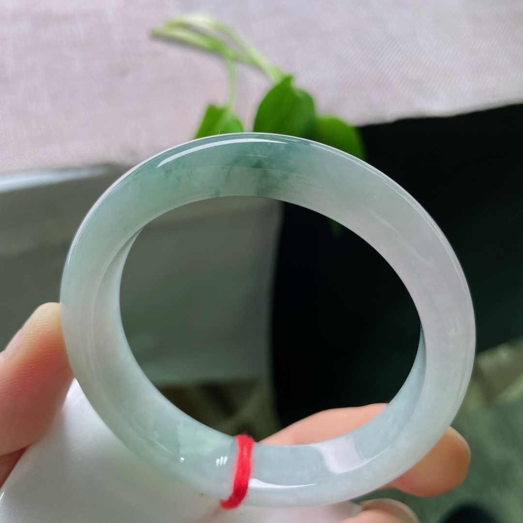 飘花正圈，水润，花色灵动飘逸，随缘之美，无裂，ss55156a