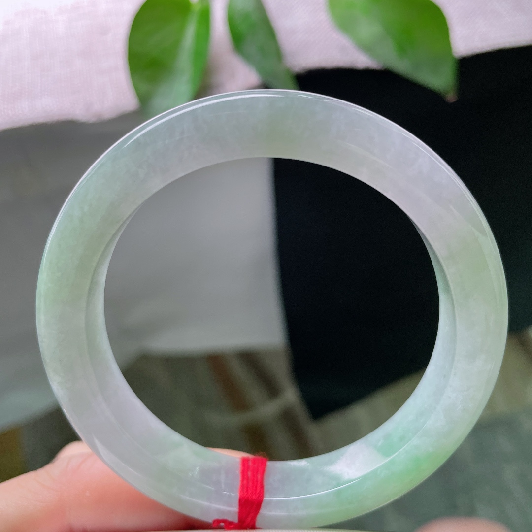 57.8/11.9/9.2春彩正圈，种老，清润，把天际最后一缕霞光，凝成腕间星辰。皮纹，ss50098a