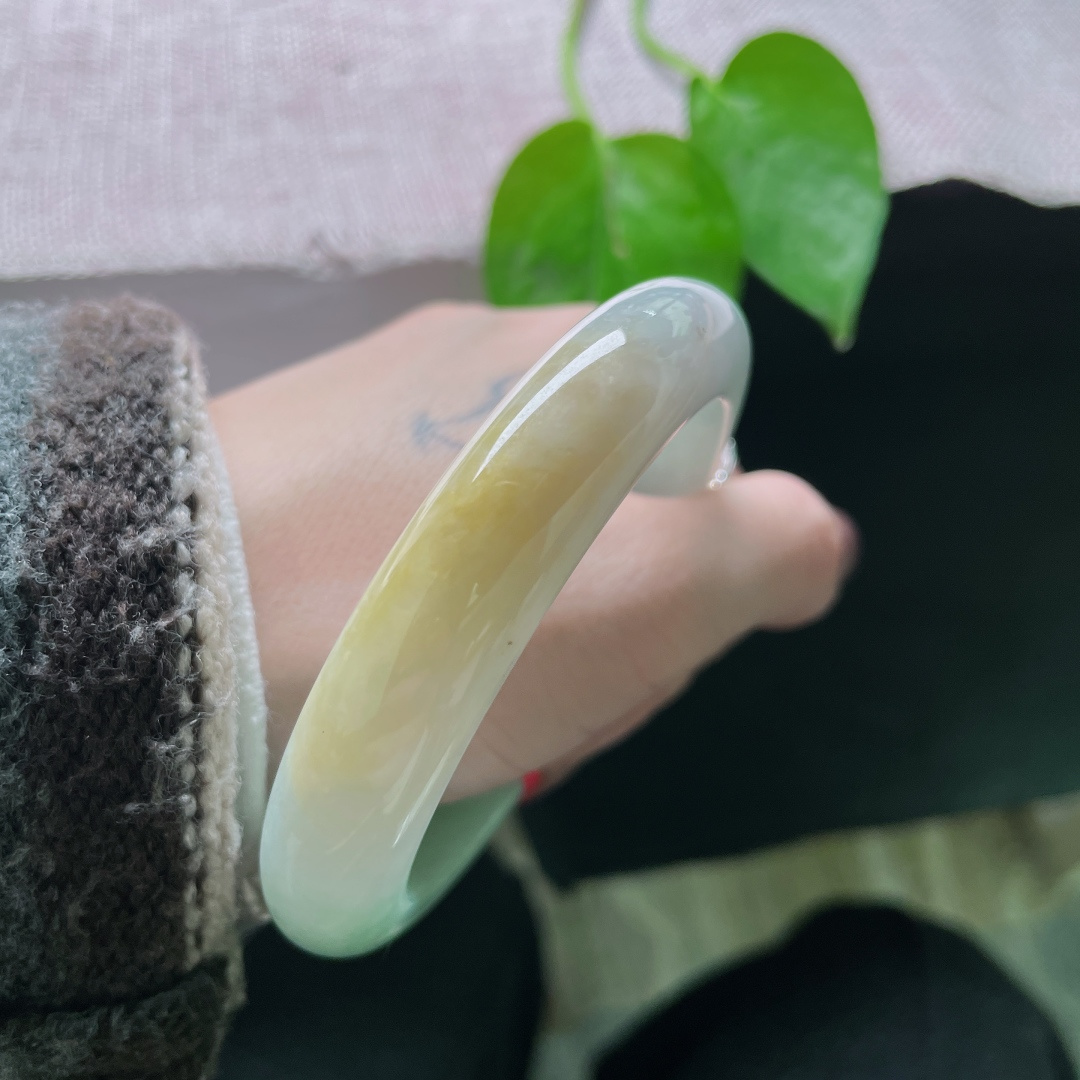 59/12.9/9.3黄翡正圈，水润细腻，黄橙黄高贵，优雅，棉线，ss49647a